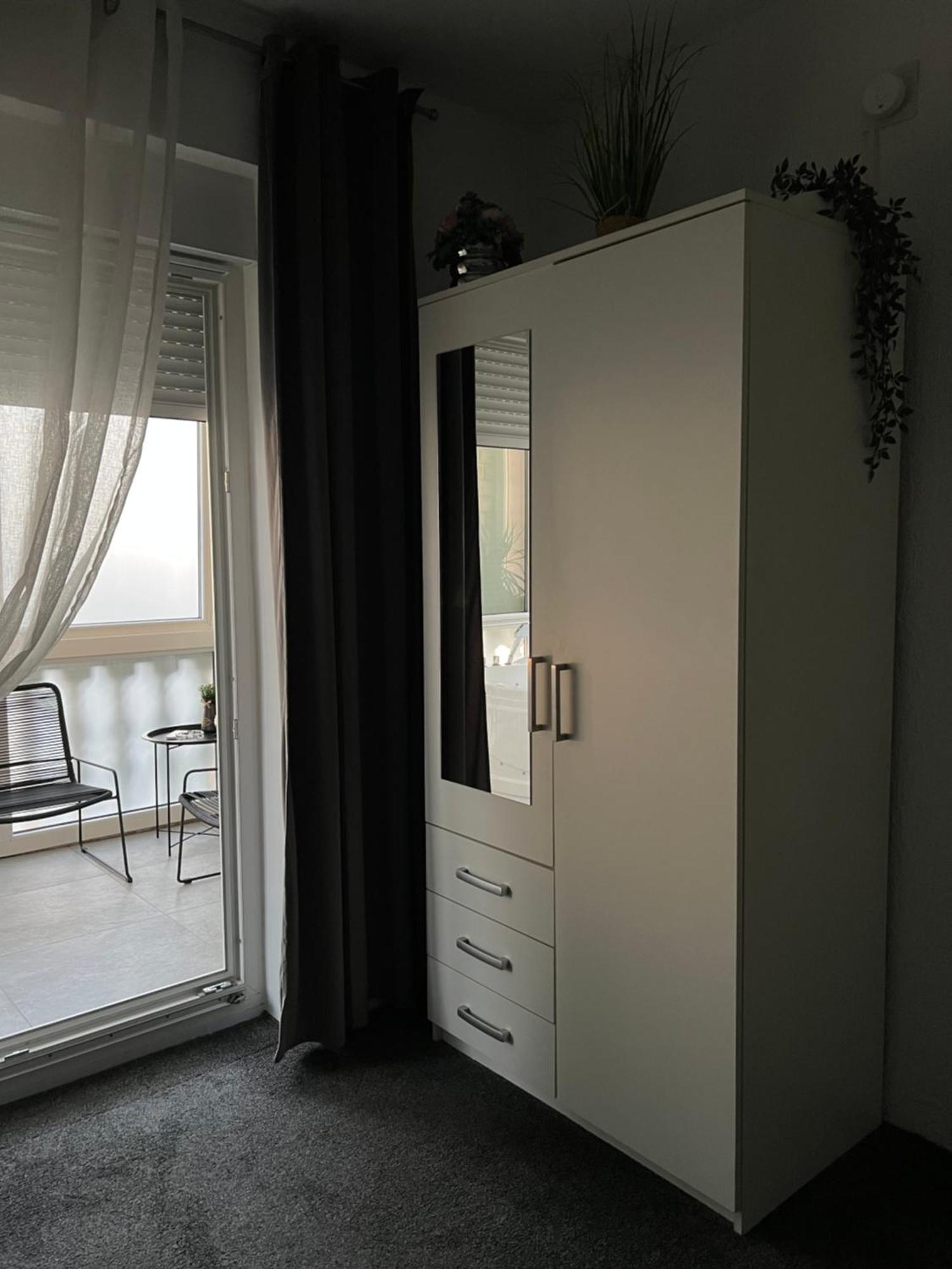 Luxrooms - Hotel Type With Private Jacuzzi Bjelovar Dış mekan fotoğraf