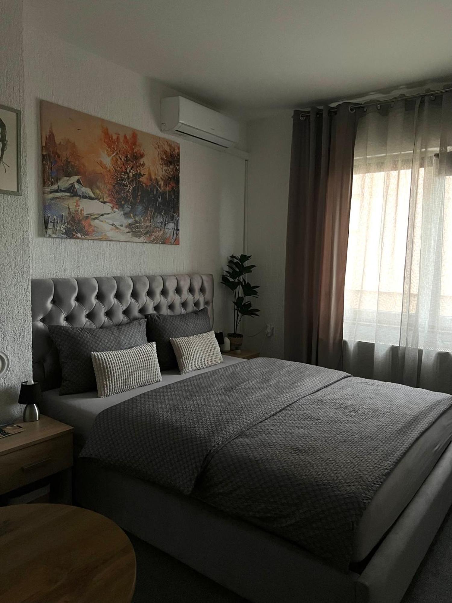 Luxrooms - Hotel Type With Private Jacuzzi Bjelovar Dış mekan fotoğraf